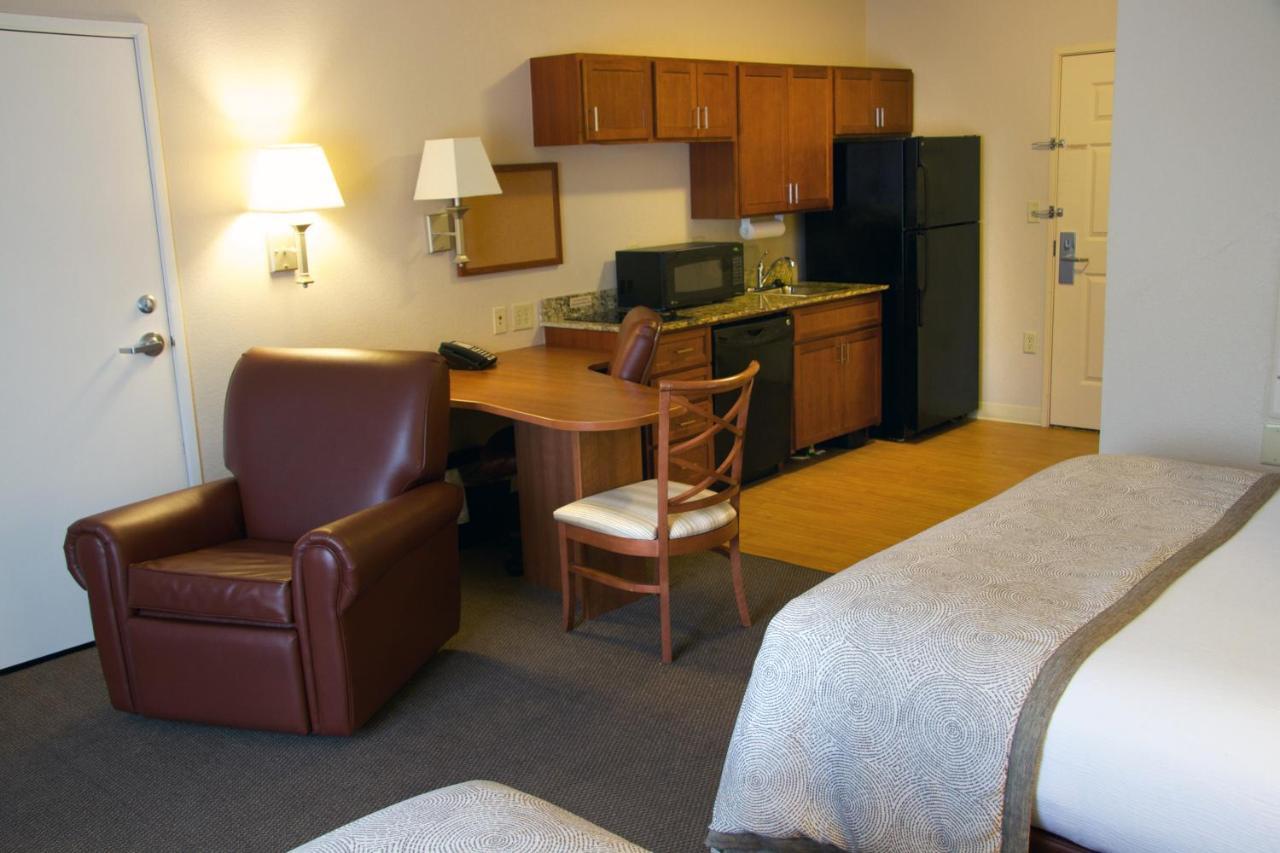 Candlewood Suites Champaign-Urbana University Area By Ihg Exterior foto